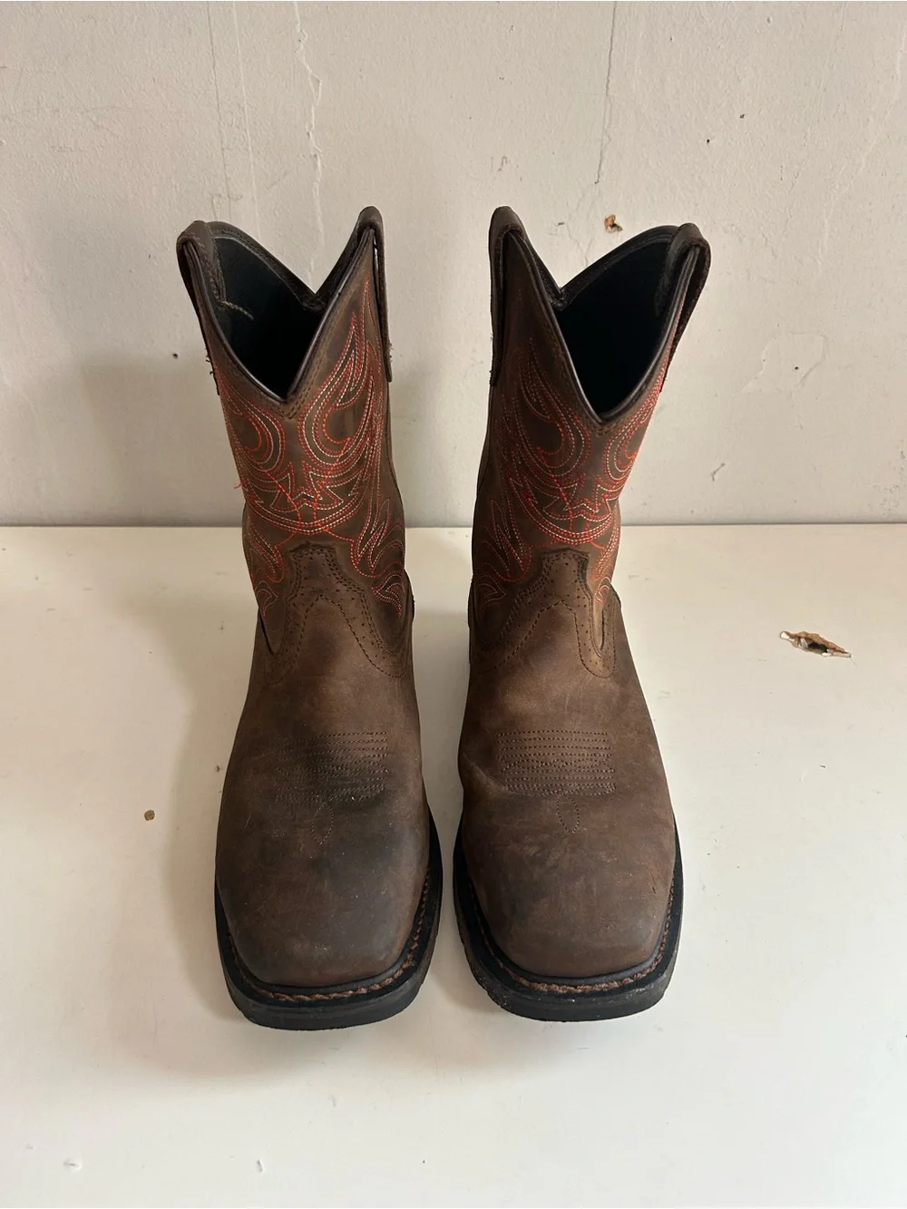 Ariat Men’s Brown Leather Western Boots with Red Stitching 11